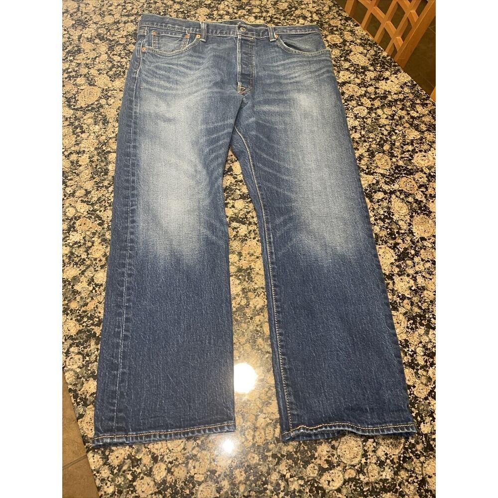 Levi’s 501 Men's Jeans Button‎ Fly Blue Denim Straight Fit Size 38x30